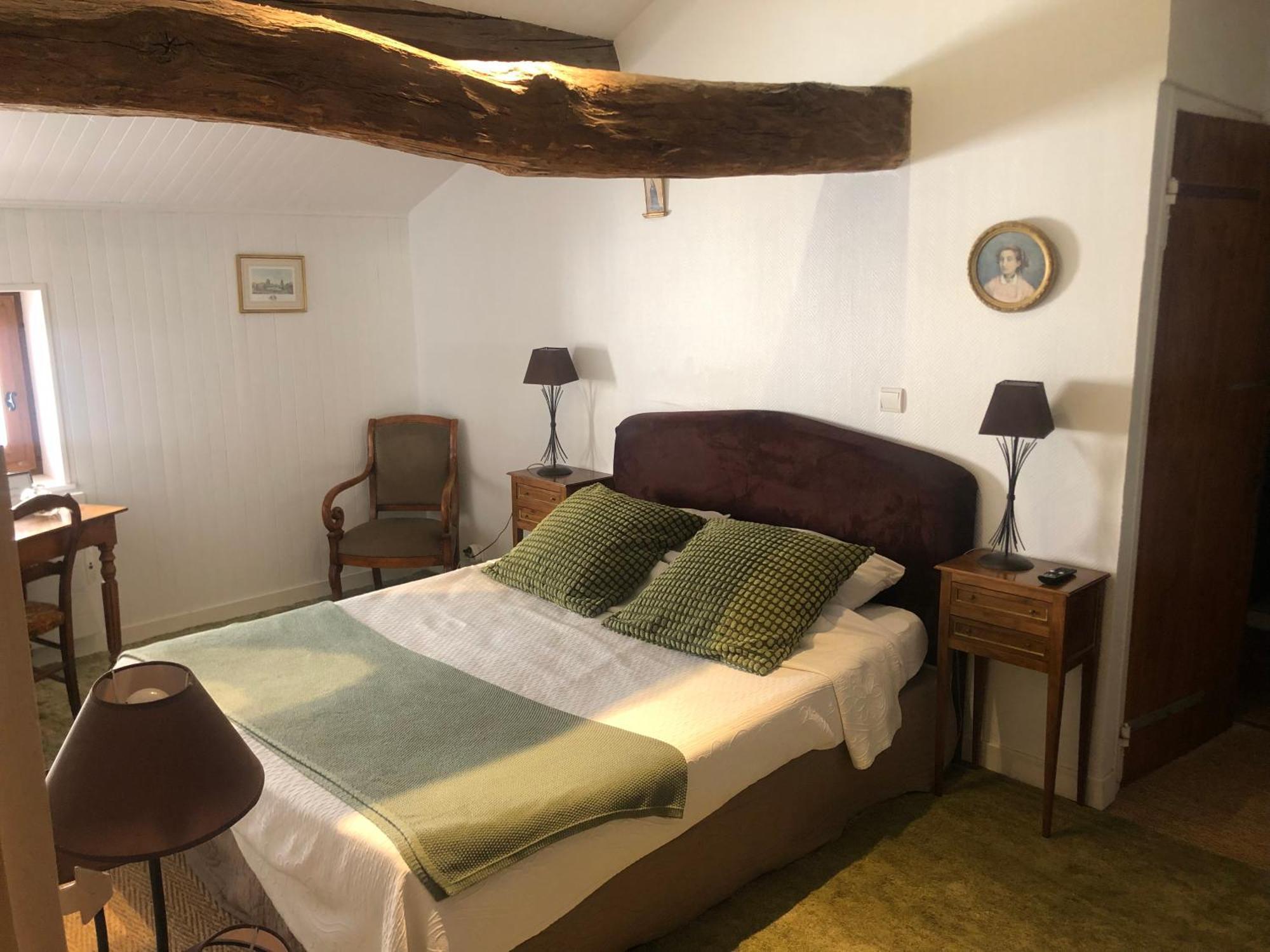 La Maison Des Gardes - Chambres D'Hotes Cluny Buitenkant foto